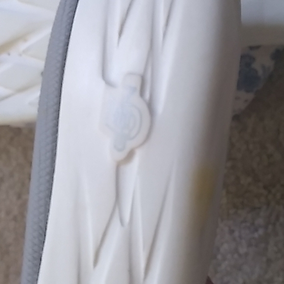 Women's Skechers Sandals, Size 10 - Picture 6 of 9